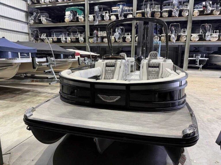 2021 Bennington 25RTFBA - Bowrider US-ETWK6565B121 [photo 1]